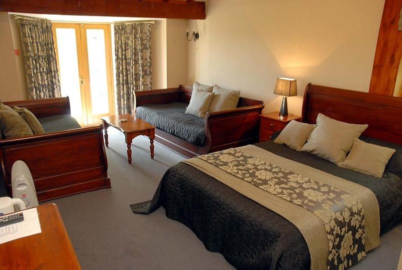 مبيت وإفطار Hopbine House