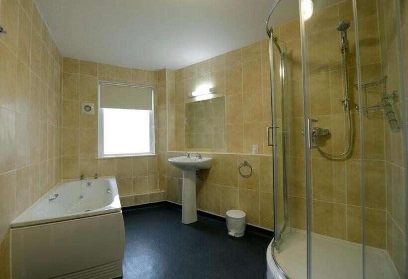 Отель Croit Anna