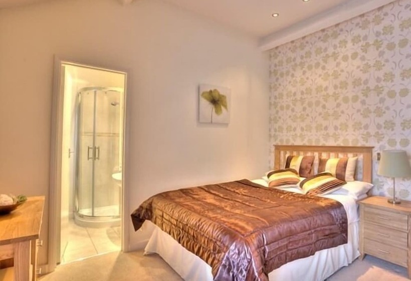 تختخواب و صبحانه The Carlton