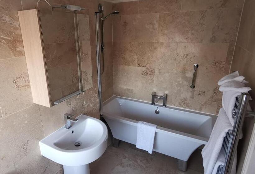 فندق Diglis House