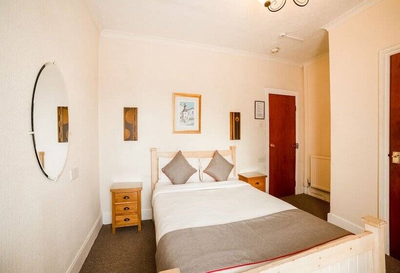 فندق Station Road Inn