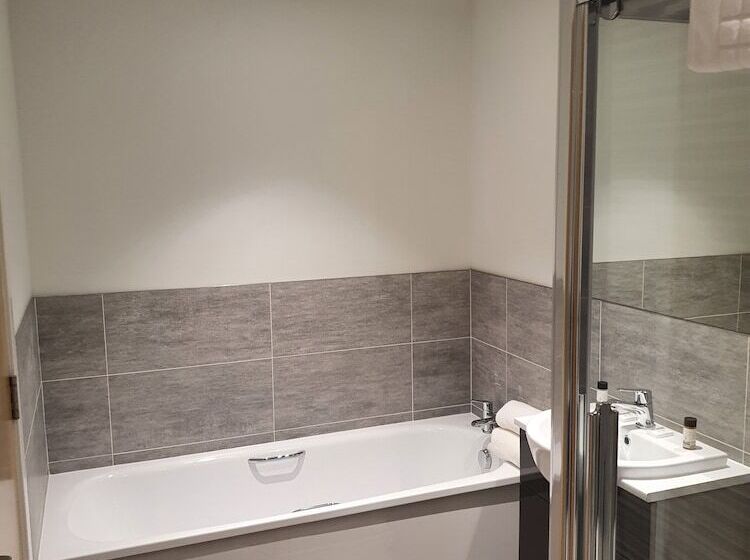 فندق Sunninghill