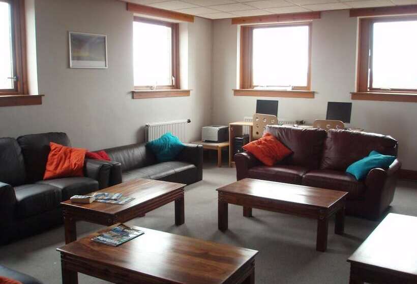 Stirling Youth Hostel
