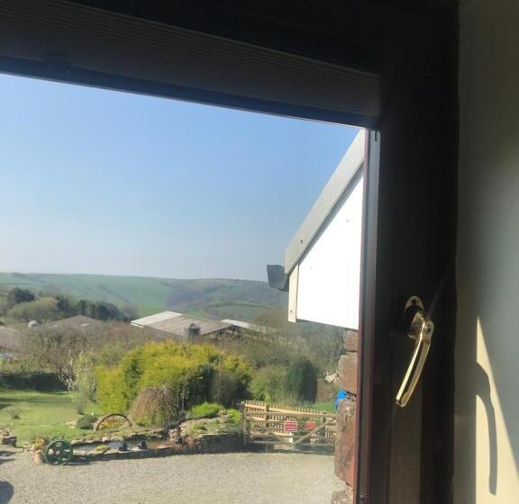Stoke House Bed And Breakfast