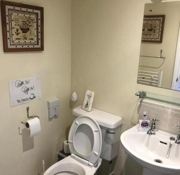 Stoke House Bed And Breakfast