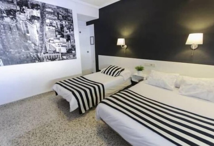 هاستل Hostal On Dormire Valencia