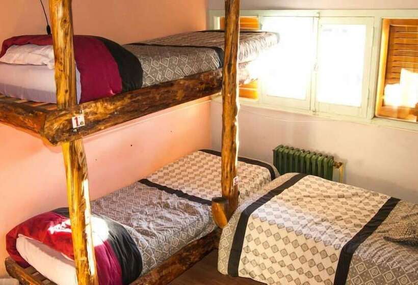Casa Del Pueblo   Hostel