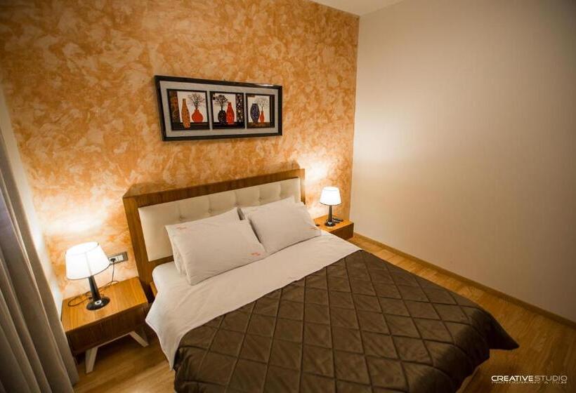 בית מלון כפרי Flamingo