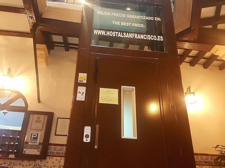 Hotel Hostal San Francisco
