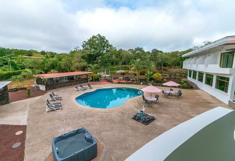 هتل Galapagos Tortuga Bay