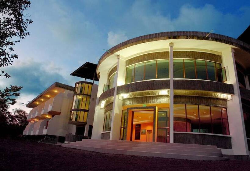 هتل Galapagos Tortuga Bay