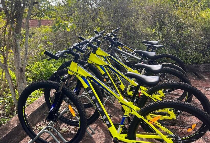 هتل Galapagos Tortuga Bay