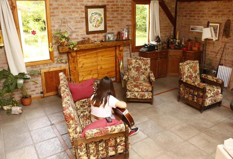 هاستل Huala Hosteria