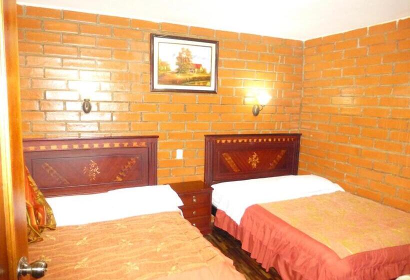 هاستل Hostal Nomada