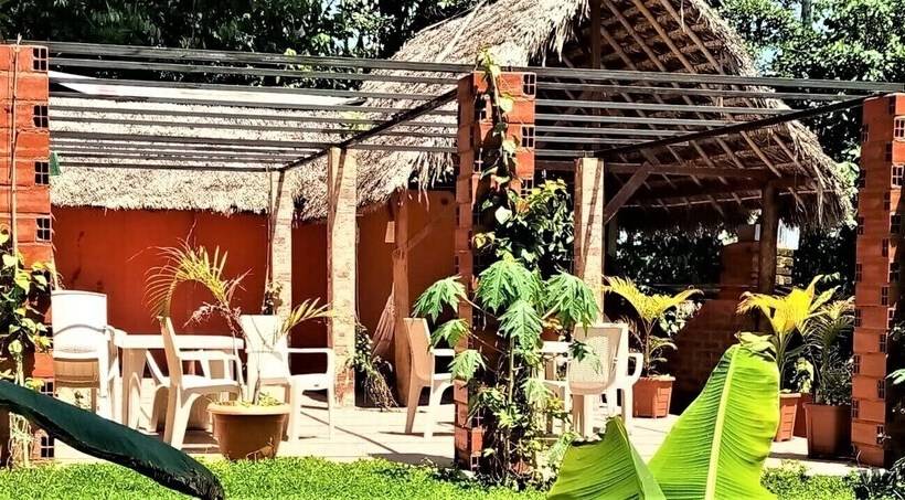 هاستل Hostal Tena ñaui