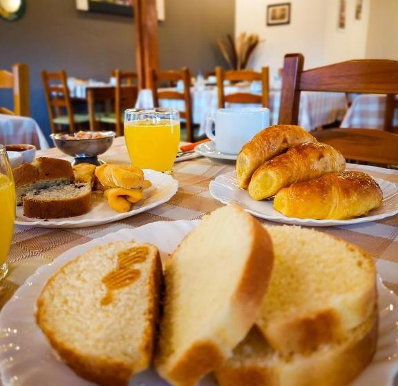 هتل Altos Del Iguazu