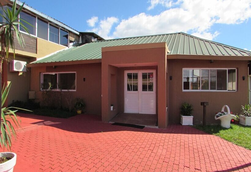 هتل Altos Del Iguazu