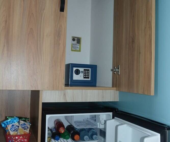 هتل Casablanca Salinas