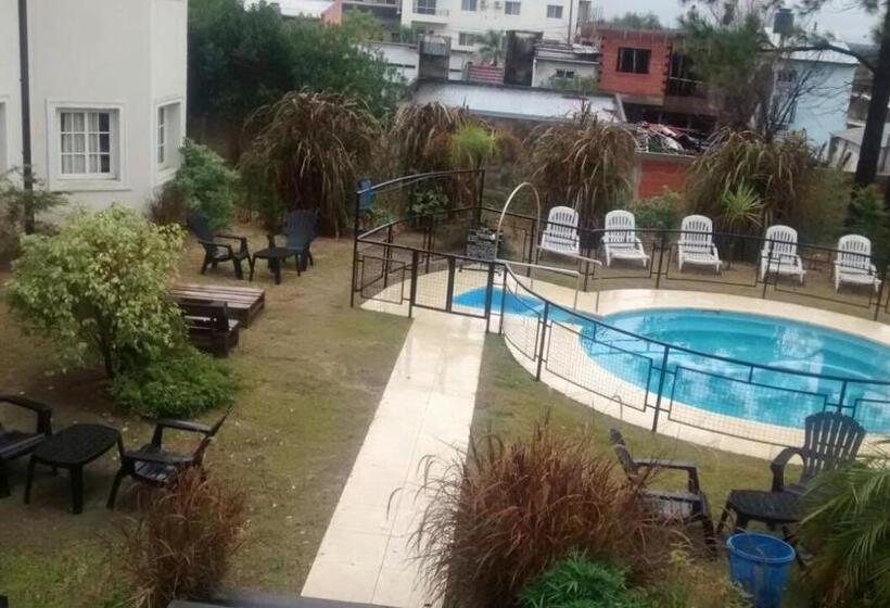 فندق Queguay