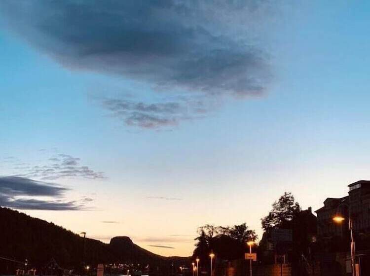 هتل Garni Zum Bären