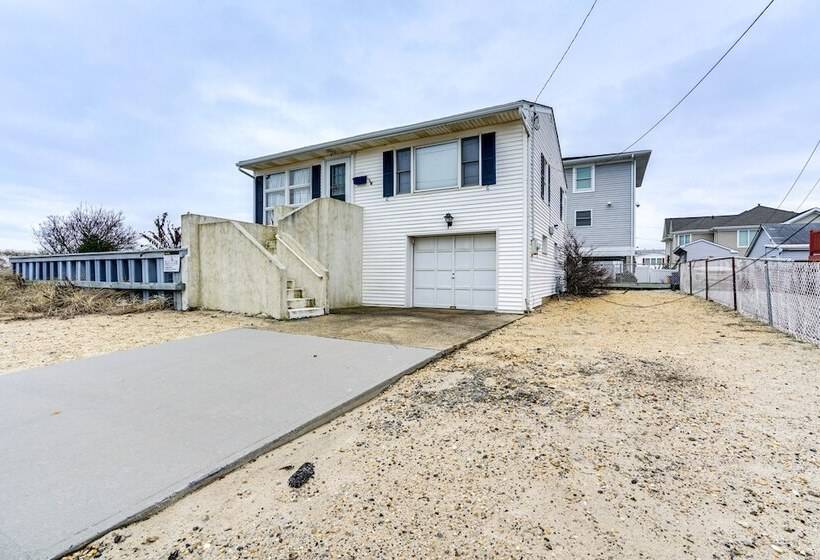 Beachfront Lavallette Home   2 Mi To Casino Pier!