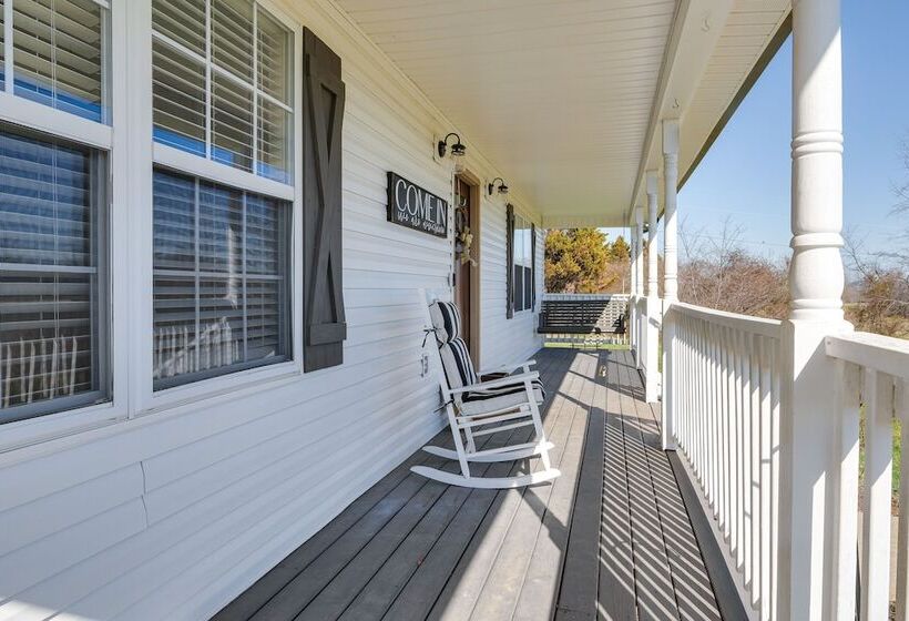 Charming Country Home W/ Deck   20 Mi To Franklin