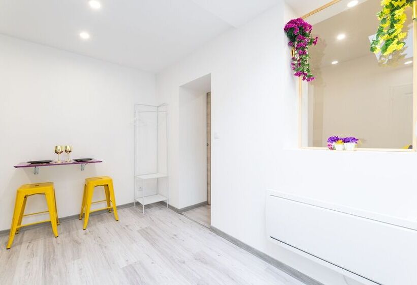Glm Residences 2