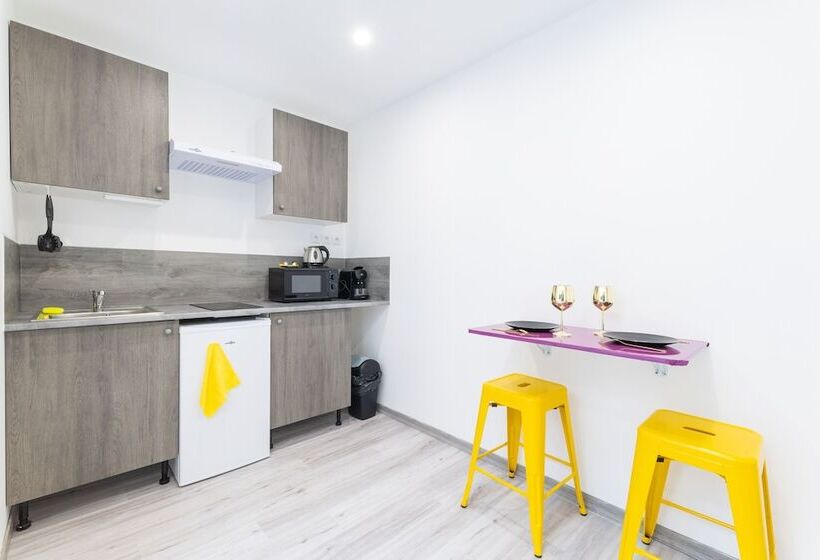 Glm Residences 2