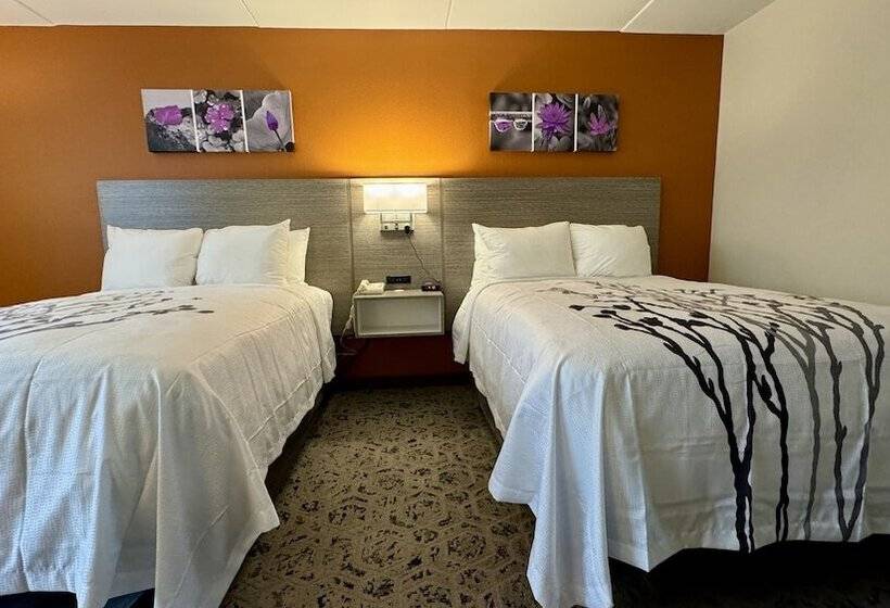 Отель Sleep Inn Chambersburg