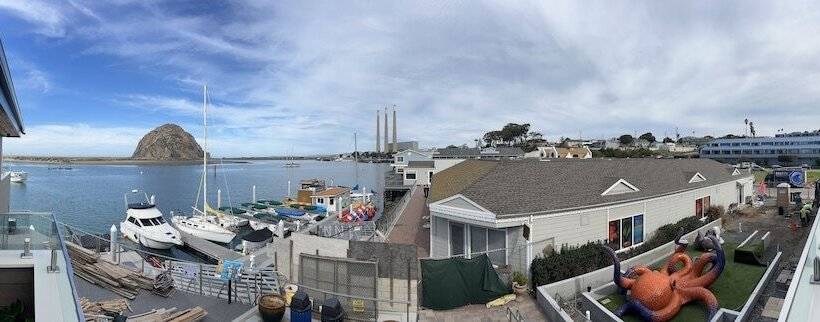 酒店 Harborwalk Inn