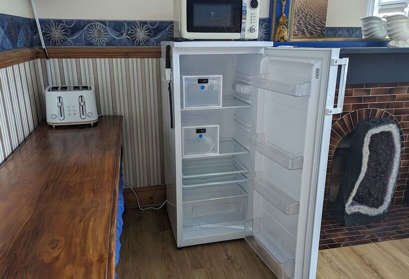 ペンション Jurassic Bay Holidays