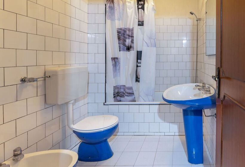 بنسيون Room In Guest Room   Family Room 4 In Center Of Sintra Next To Olga Cadaval