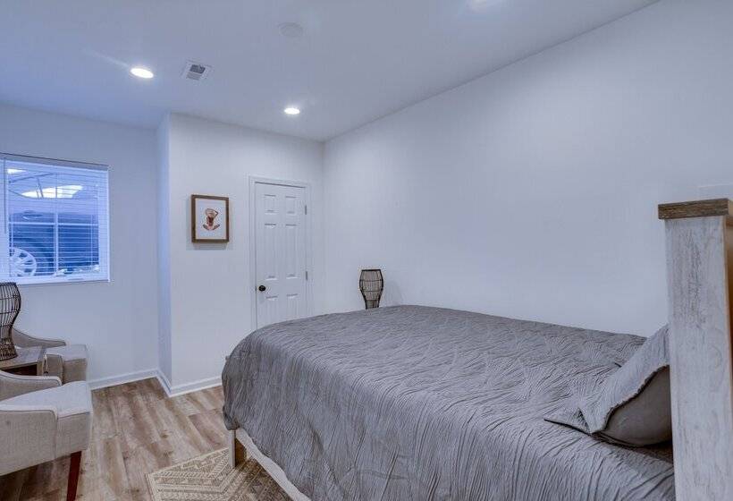 펜션 Spacious La Plata Escape