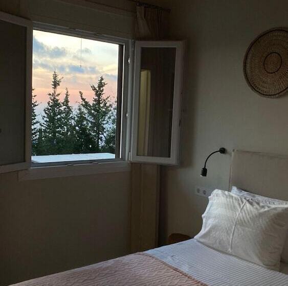 Zephyros Villas   Agios Nikitas