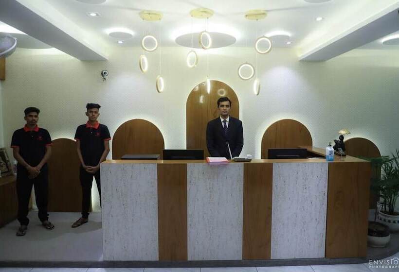 Отель The Grand Unity