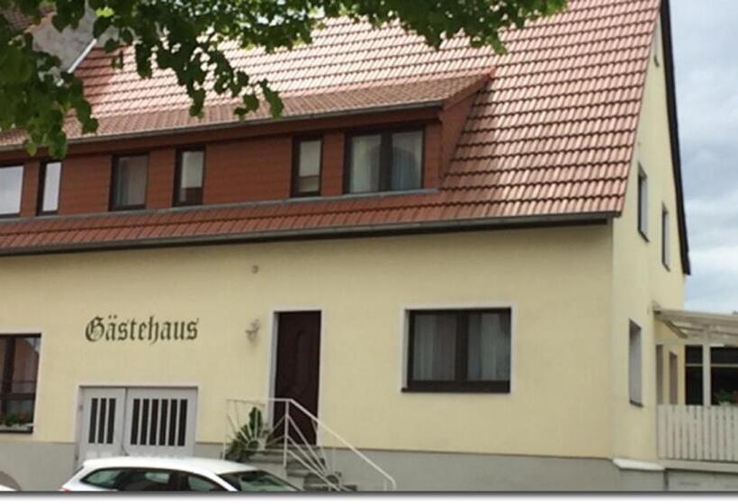 פנסיון Gästehaus Niki