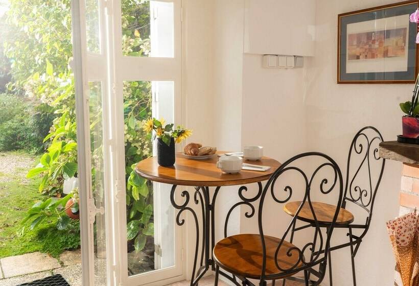 بنسيون Les Balcons Sur La Loire