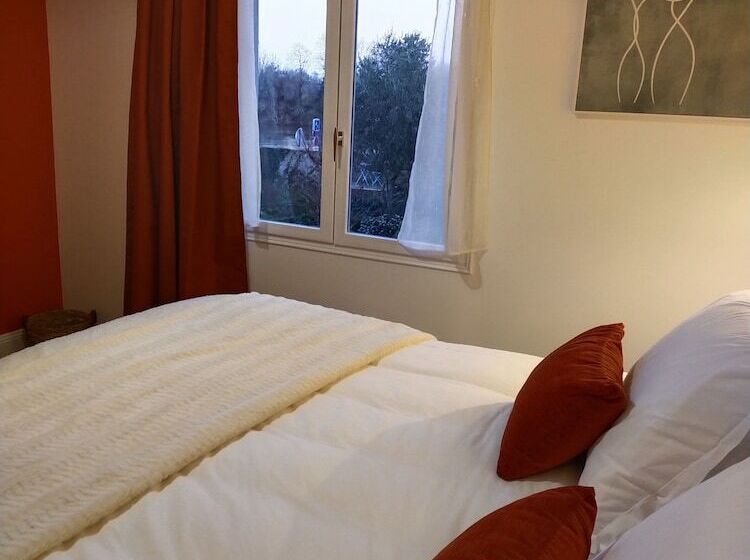 بنسيون Les Balcons Sur La Loire