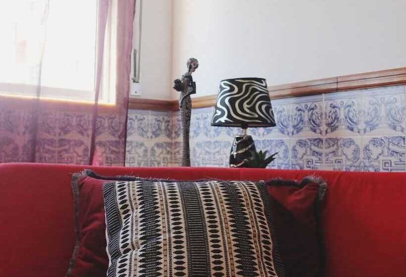 膳宿费 Room In Apartment   Superior Room 3 In Sintra Massamá Next To Train Station