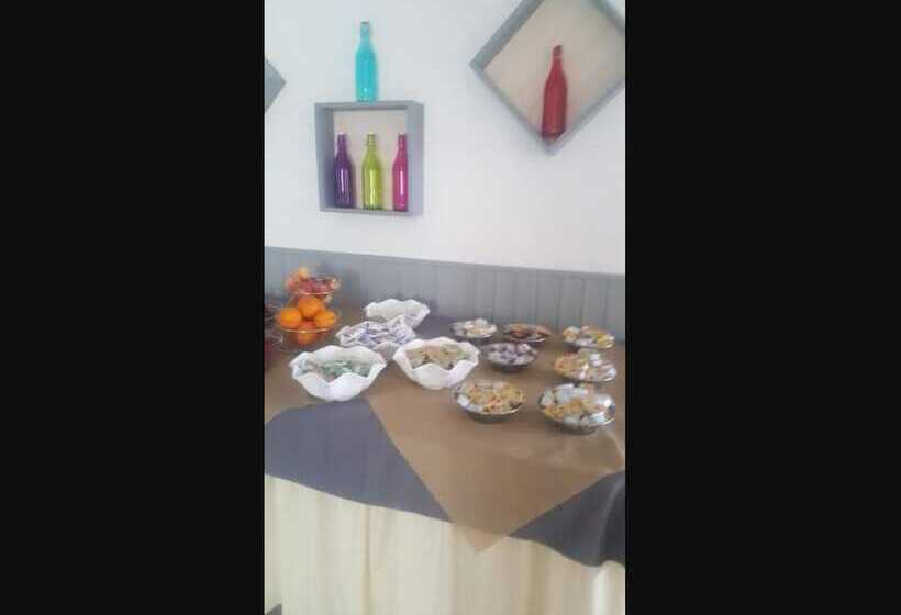 펜션 Room In B&b   Standard Double Or Twin Room In Ischia For 2 People