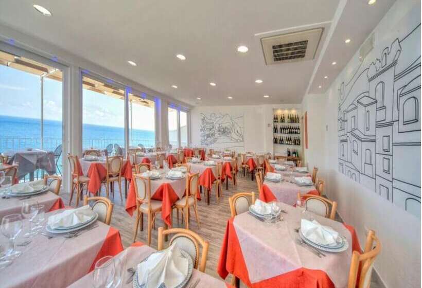 펜션 Room In B&b   Standard Double Or Twin Room In Ischia Per 2 People