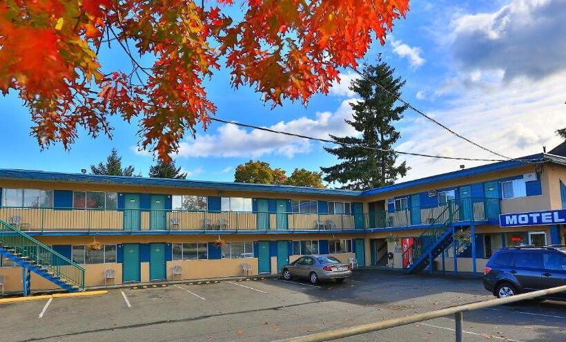 Diplomat Motel