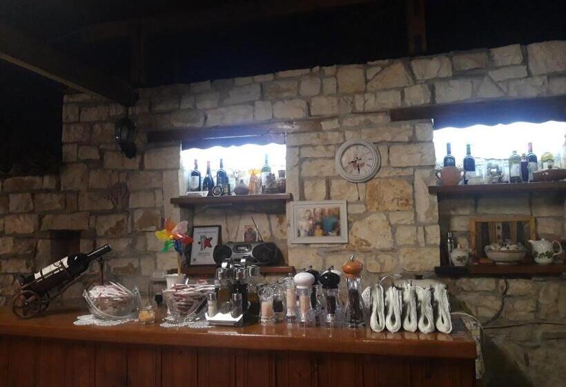 Guesthouse & Hostel Lorenc