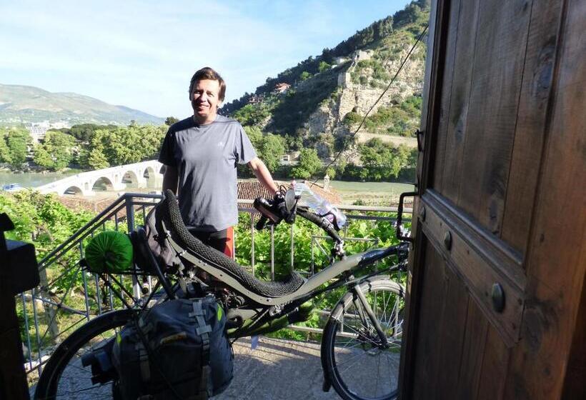Guesthouse & Hostel Lorenc
