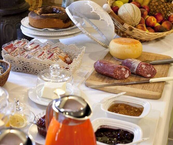 فندق Agriturismo Tenuta Armaiolo