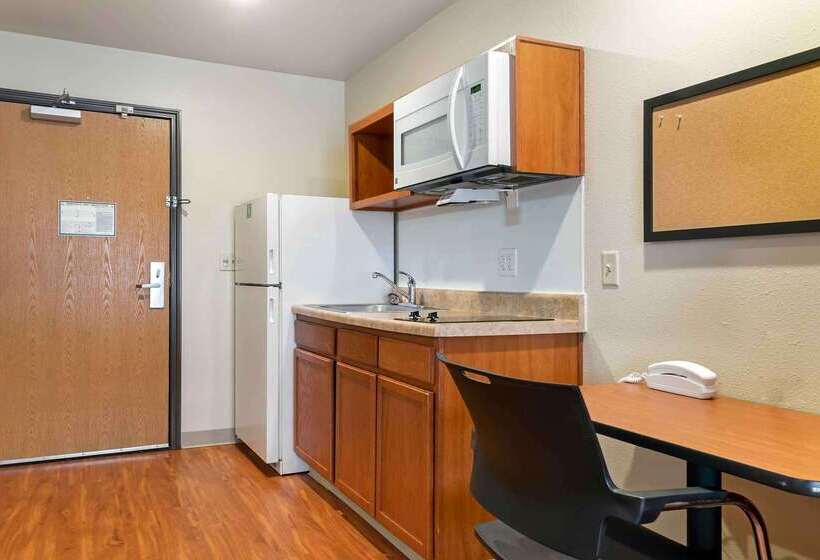 هتل Extended Stay America Select Suites  Grand Rapids  Wyoming