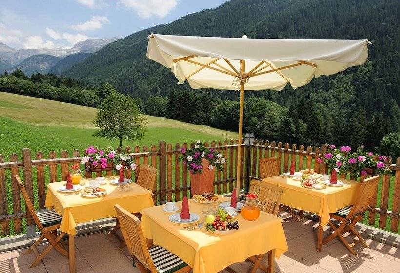 هتل Garnì La Soldanella