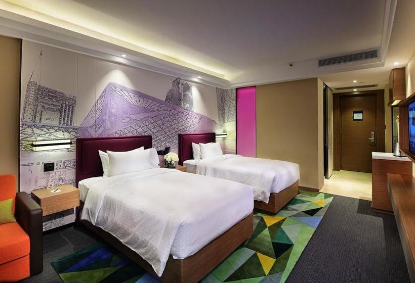 هتل Hampton By Hilton Guangzhou Zhujiang New Town