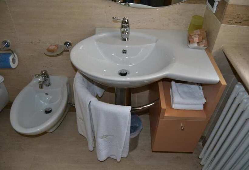 호텔 La Piazzetta Rooms & Breakfast