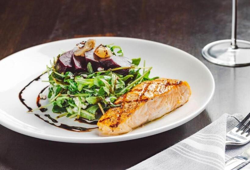 בית מלון כפרי Leveque, Autograph Collection